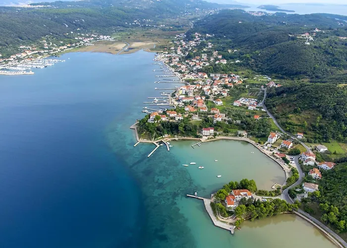 Apartment By The Sea - Donja, Rab - 5030 Supetarska Draga