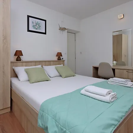 By The Sea - Donja, Rab - 5030 *