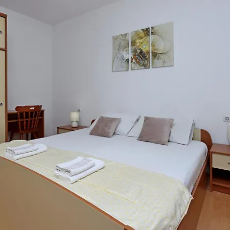 Apartament By The Sea - Donja, Rab - 5030 *