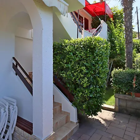 By The Sea - Donja, Rab - 5030 Supetarska Draga